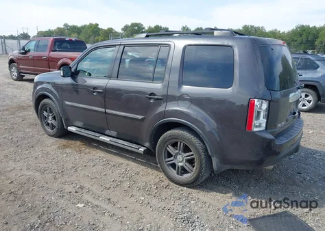 2013 Honda Pilot Touring из США, поврежденный, VIN 5FNYF4H99DB061852